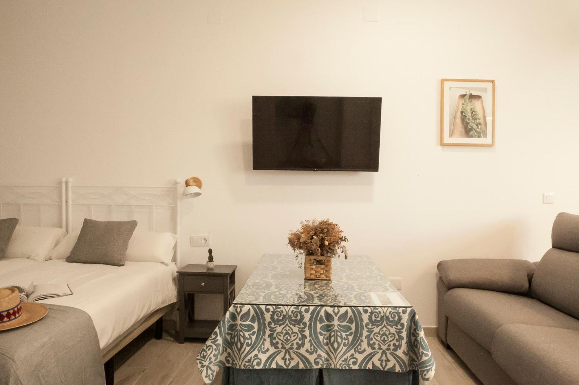 Apartamentos Rg Hospital Valme Sevilla Kültér fotó