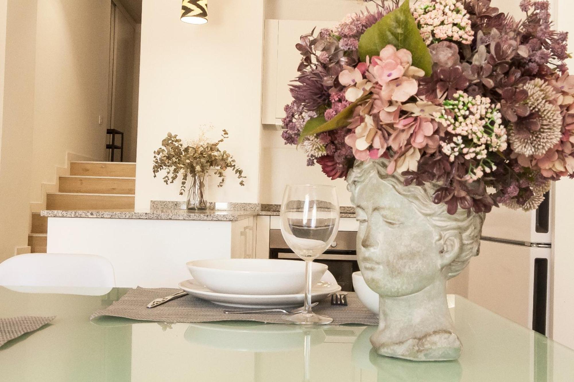 Apartamentos Rg Hospital Valme Sevilla Kültér fotó